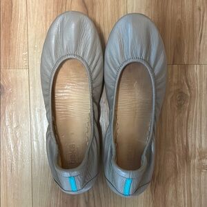 Tieks Tan Flats Comfortable Leather Loafers